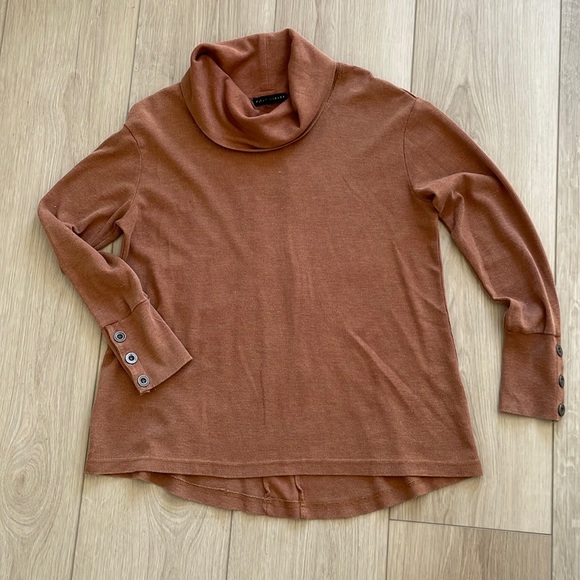 Jane + Delancey turtle neck sweater women’s size small - Picture 1 of 3